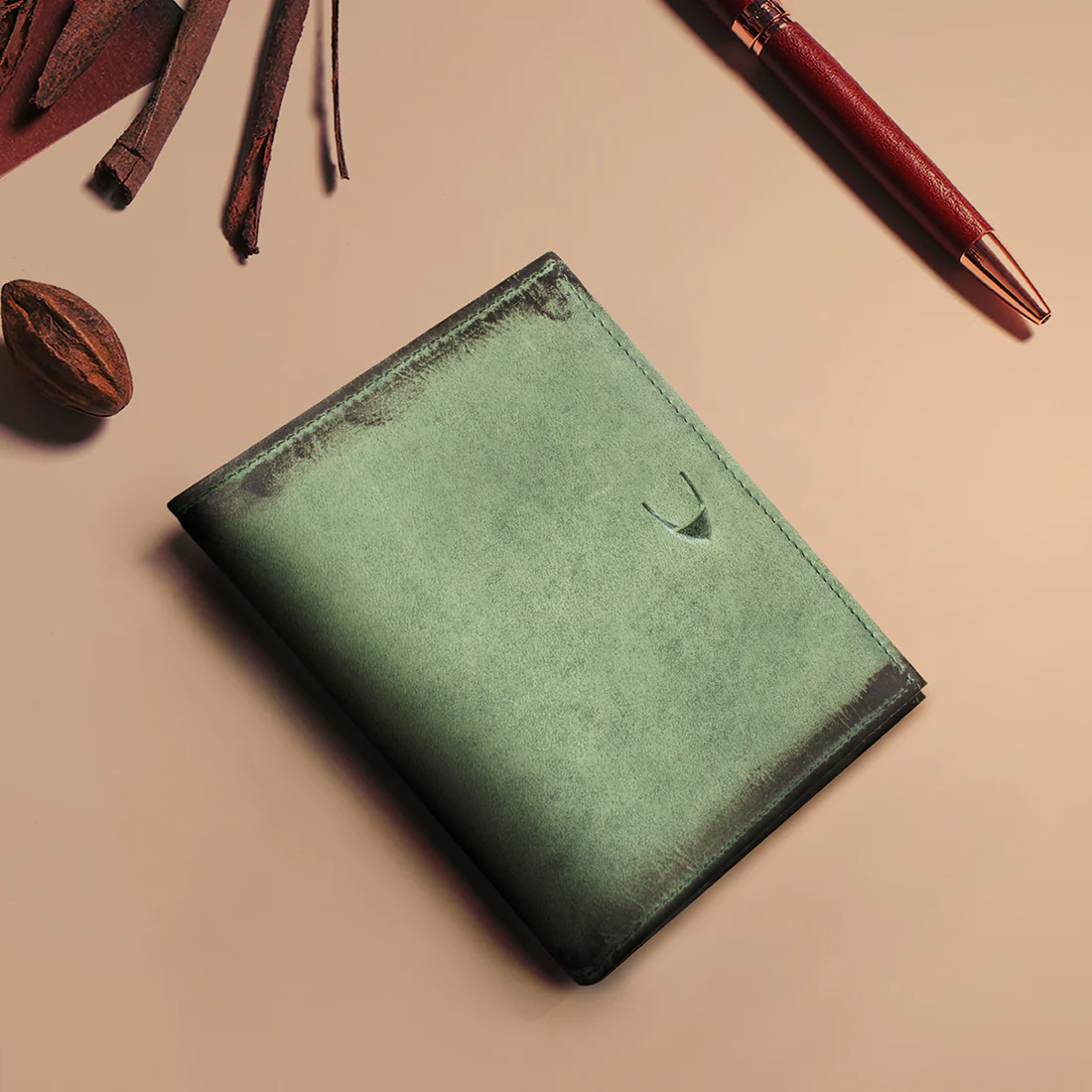 296-L105 Green Leather Bi-Fold Wallet