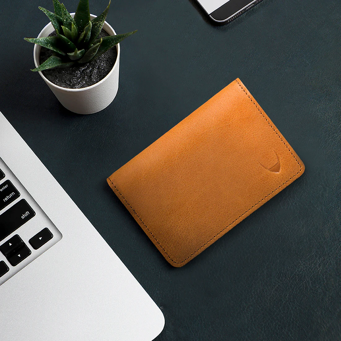 384-020  Tan Leather Card Holder