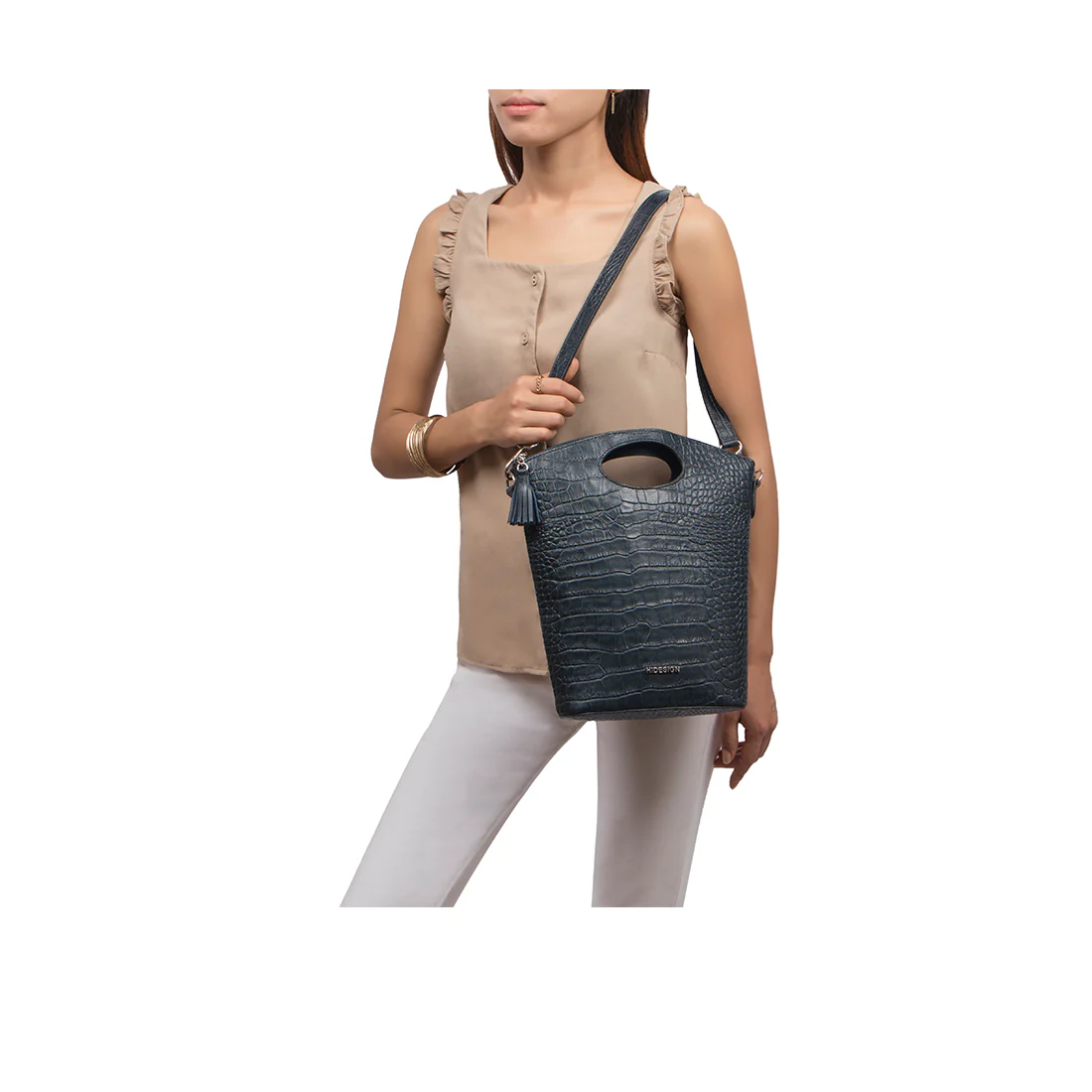 Arica 04 Blue Leather Crossbody