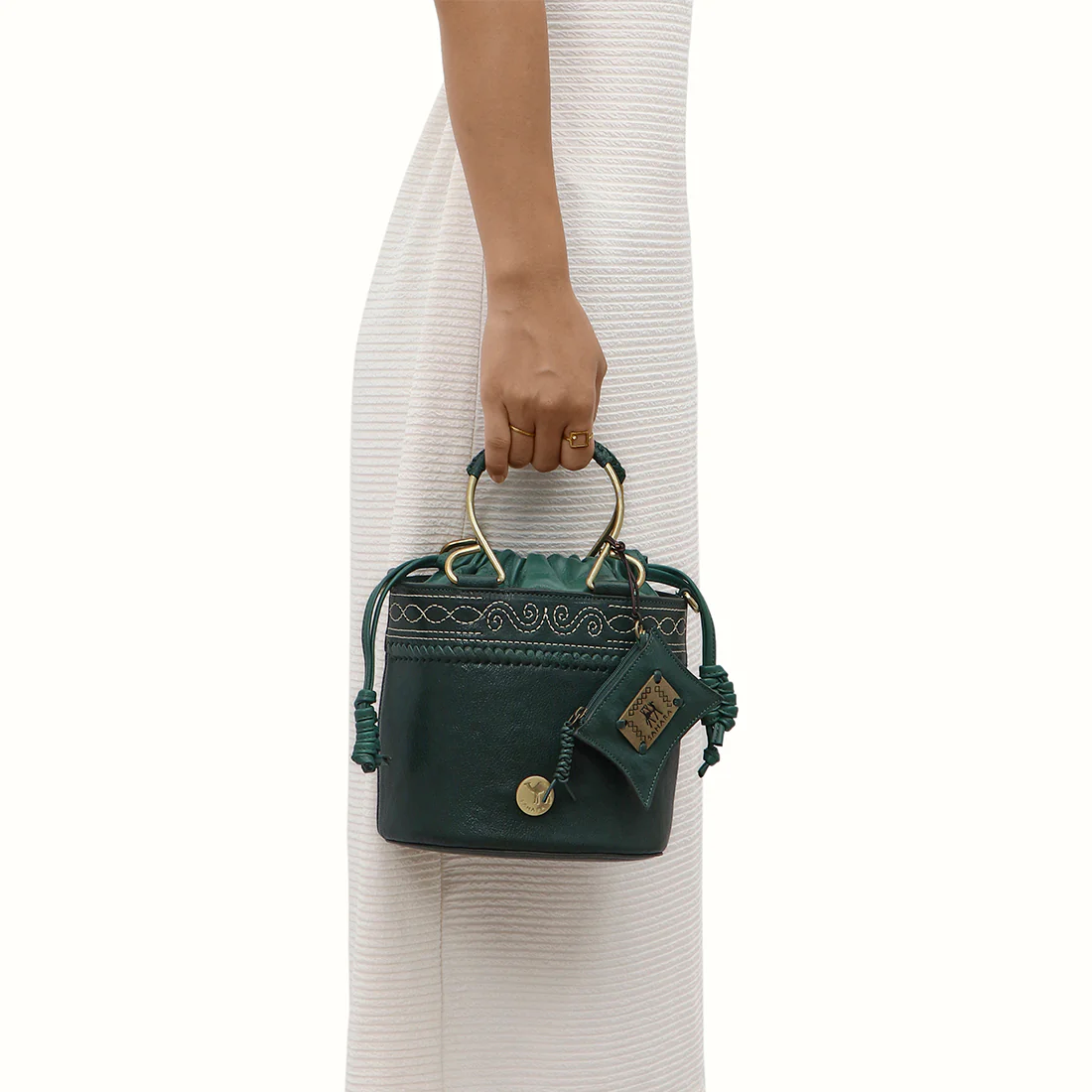 Bedouin - 02 Green Leather Bucket Bag - Image 2