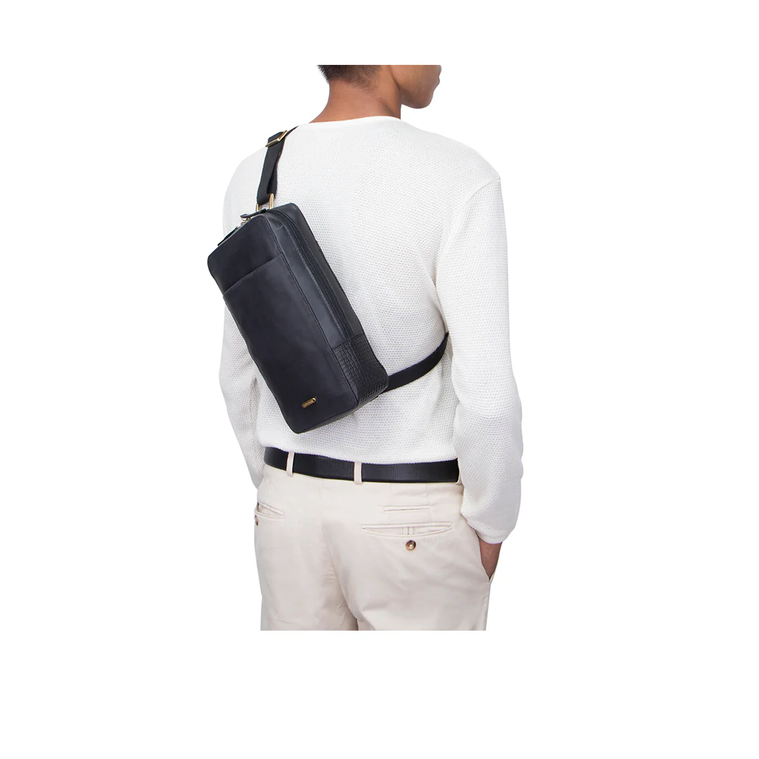 Boulevard 07 Sb Black Leather Crossbody - Image 5