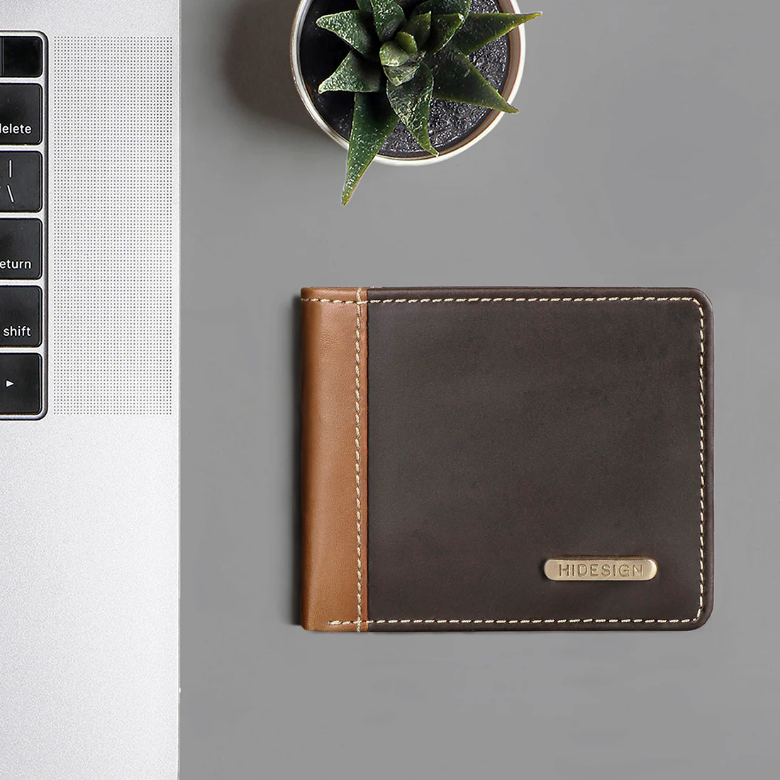 Ee Myw-03 Brown Leather Bi-Fold Wallet