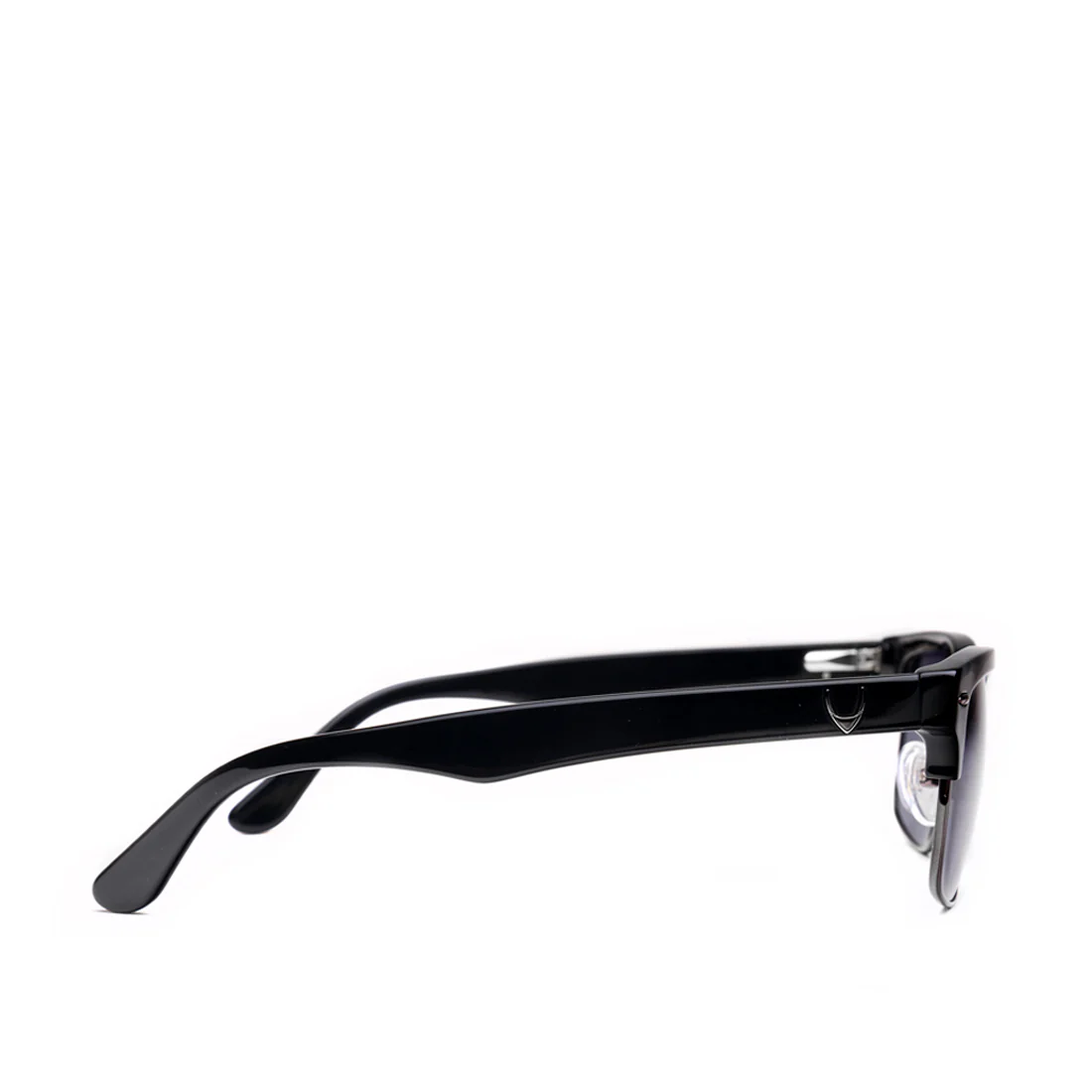 Fiji Unisex Black Wayfarer Sunglasses - Image 6