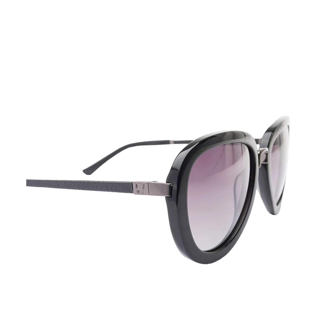 Frizbee Women's Black Round Sunglasses - Image 4