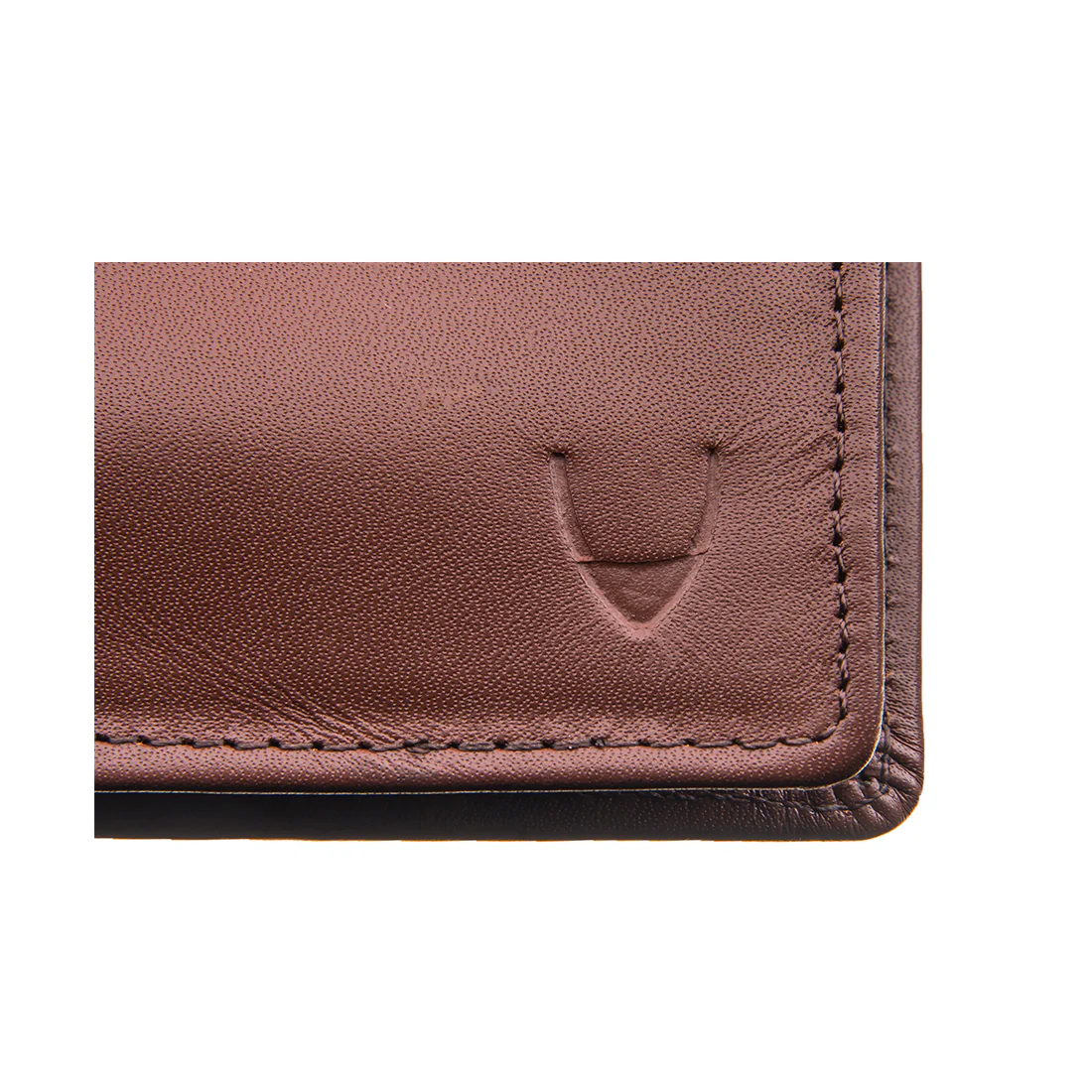 L109 N Tan Leather Bi-Fold Wallet - Image 4