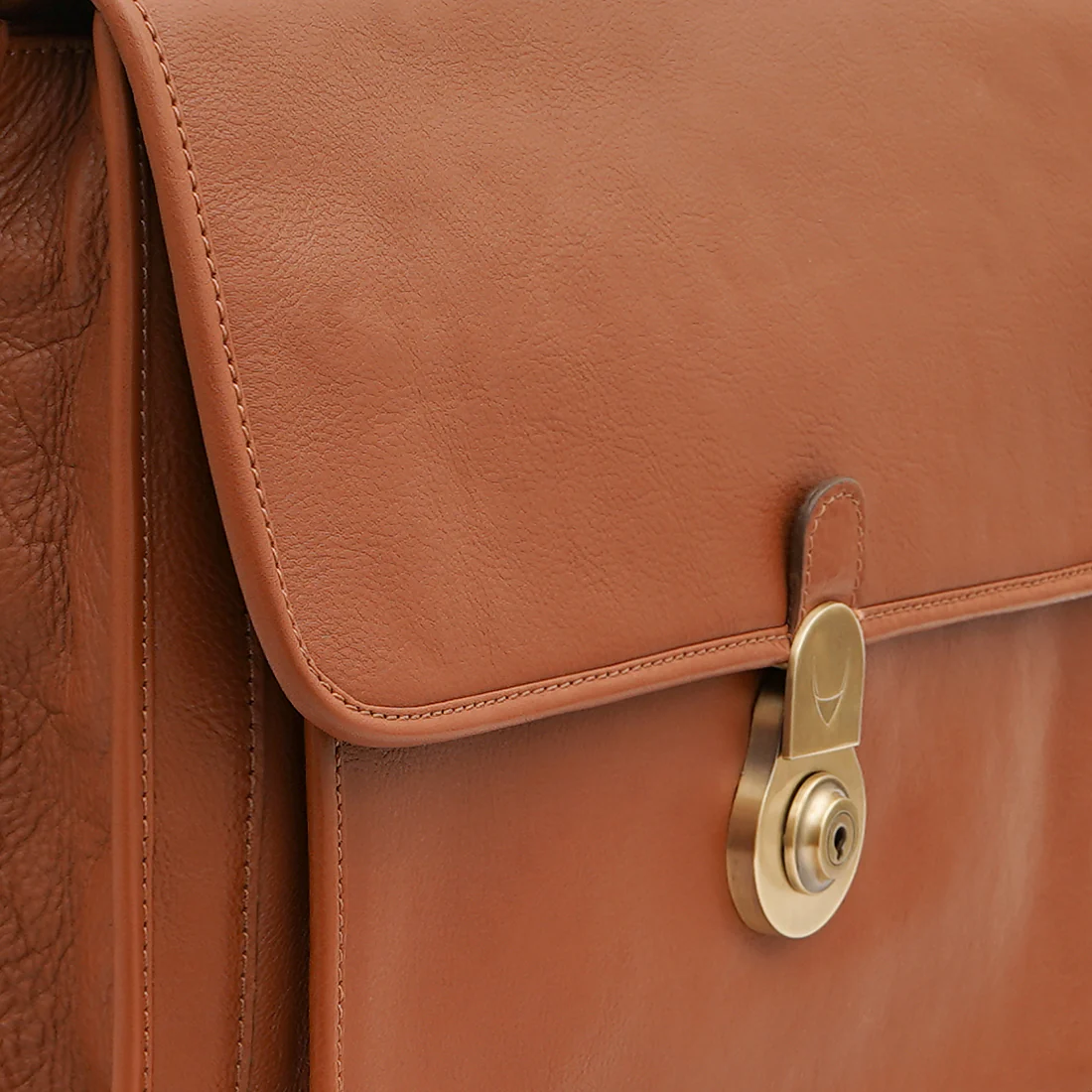 Lucca Tan Leather  Briefcase - Image 5