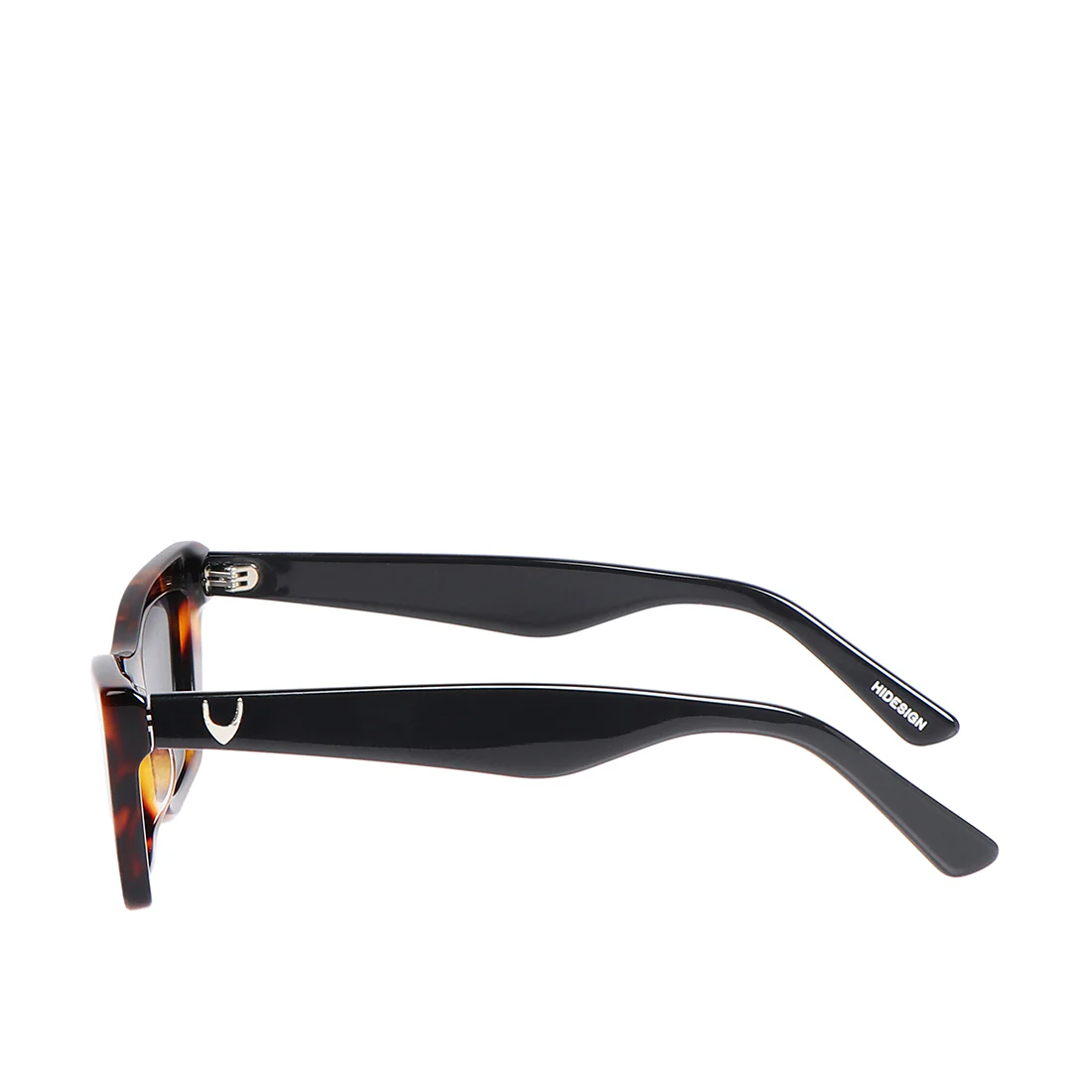 Maui Women's Brown Wayfarer Sunglasses - Image 6
