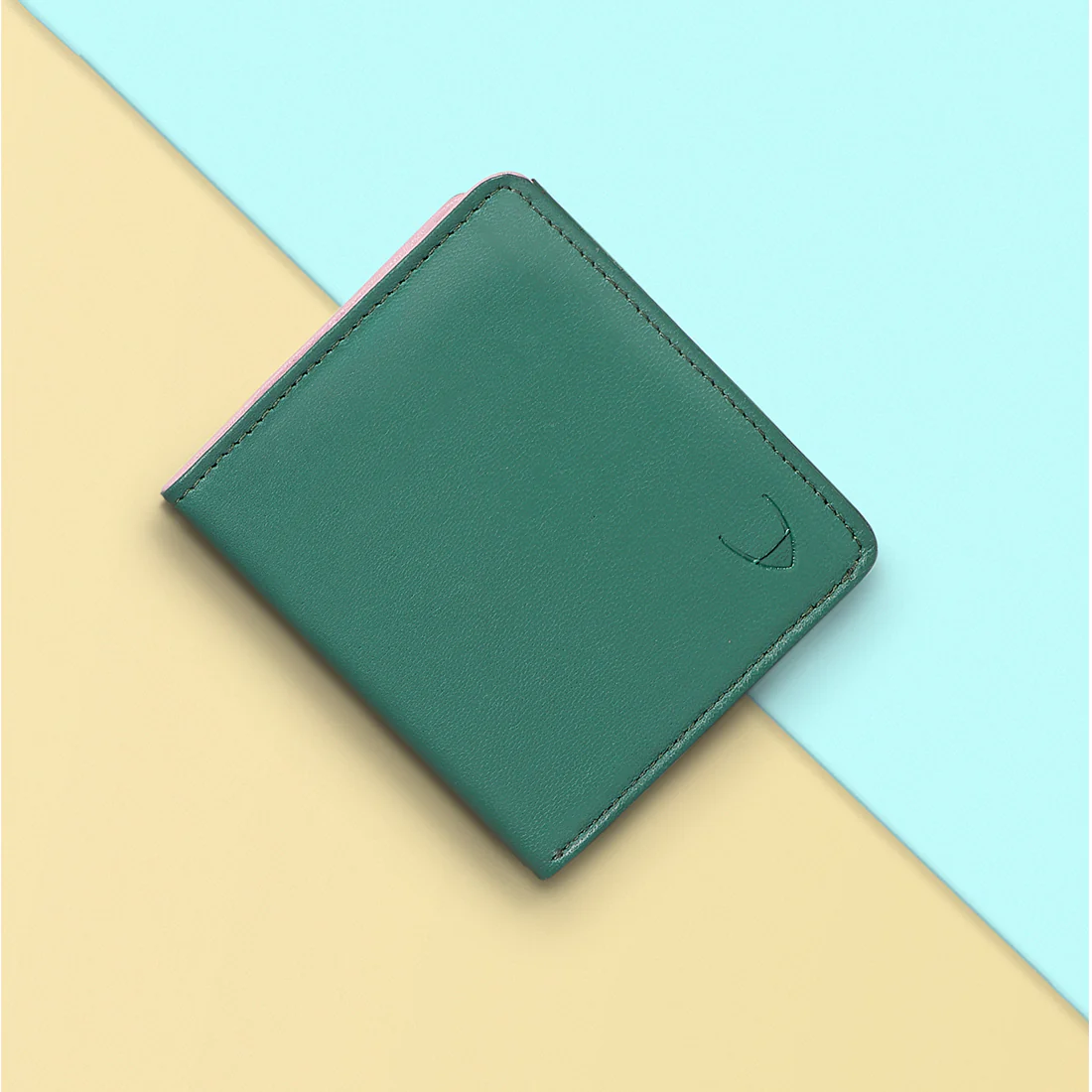 Oona W4 Green Leather Bi-Fold Wallet - Image 2