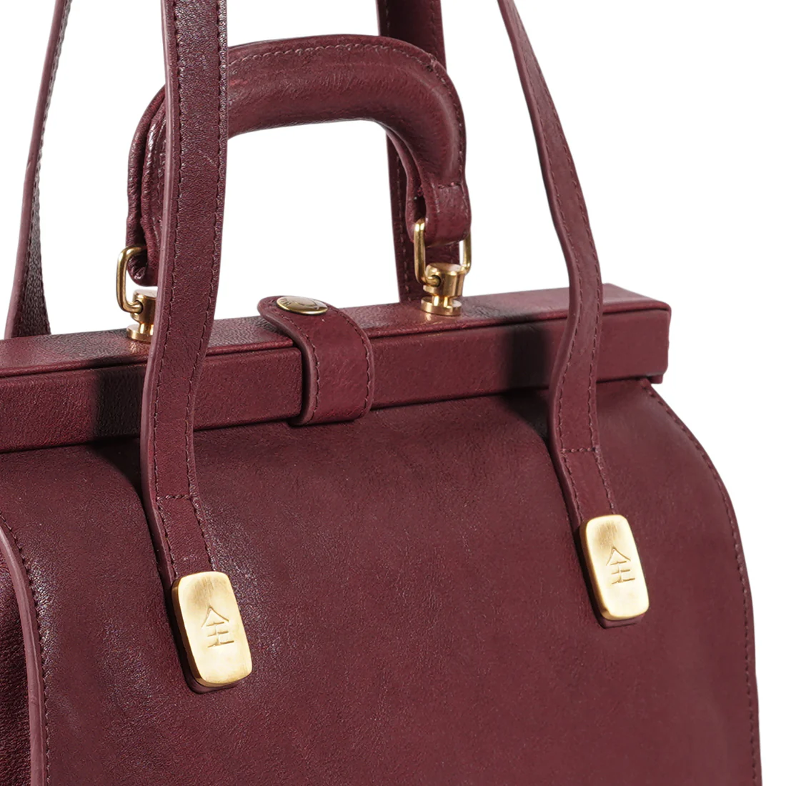 Tenjin 02 Marsala Leather Shoulder Bag - Image 4